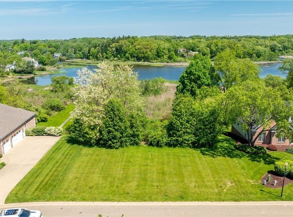 8415 Gentry Street NW, Massillon, OH 44646