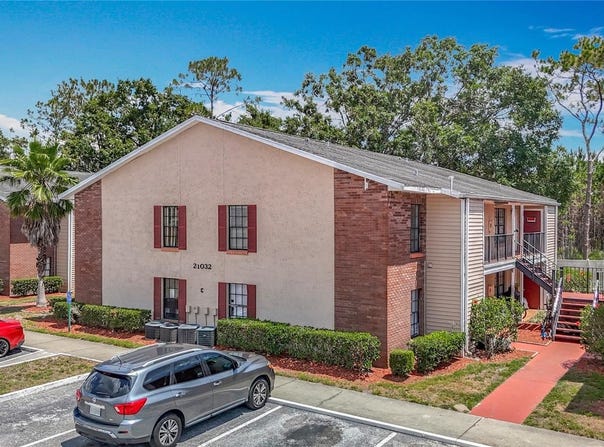 21032 VOYAGER BLVD, LAND O LAKES, FL 34638