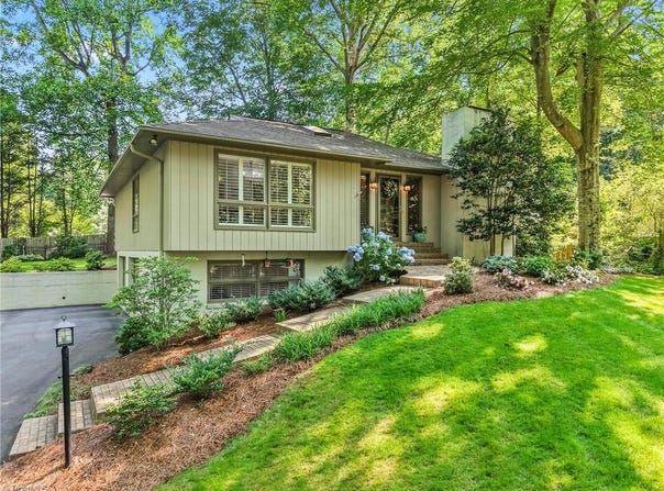 5017 Timbrook Lane, Winston-Salem, NC 27103