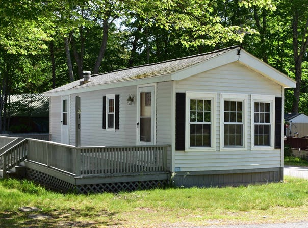 10 Annaloro Boulevard, Danville, NH 03819