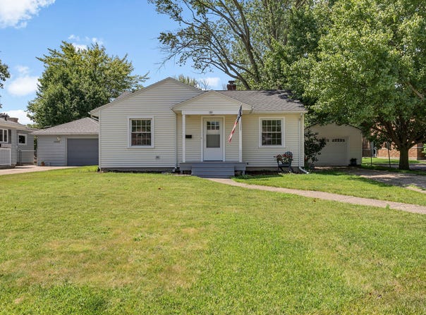 1200 Orchard Avenue, St. Joseph, MI 49085