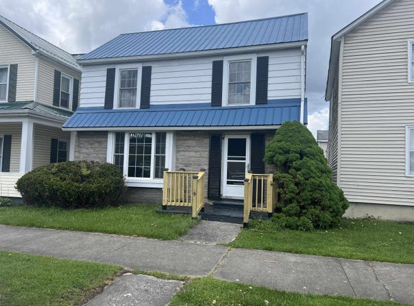 1416 S Davis Avenue, Elkins, WV 26241