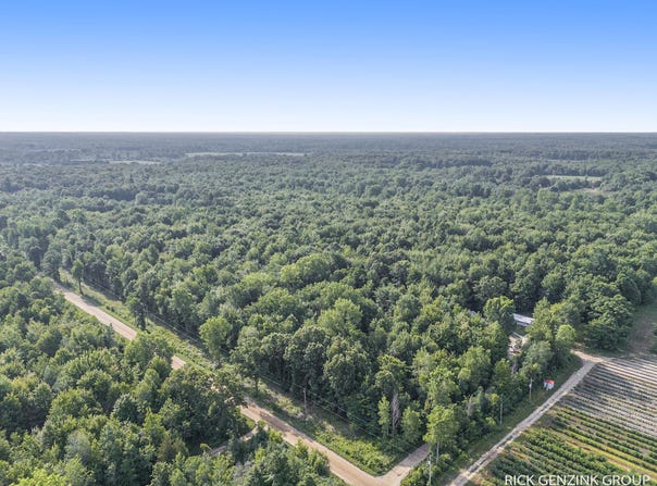 5936 108th Avenue, Pullman, MI 49450