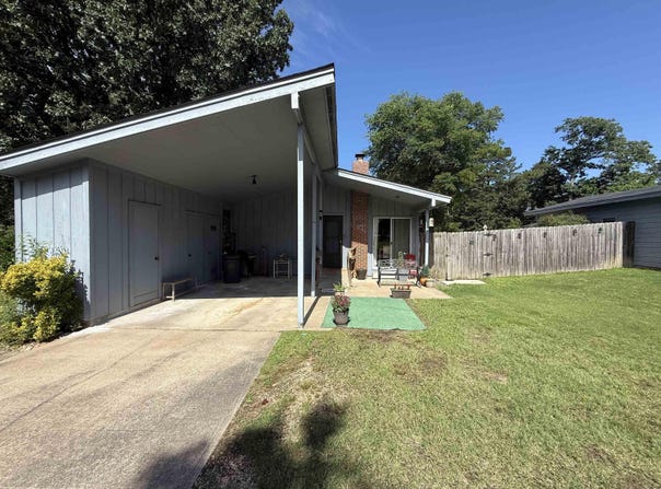 2705 Ranchwood Drive, Benton, AR 72015