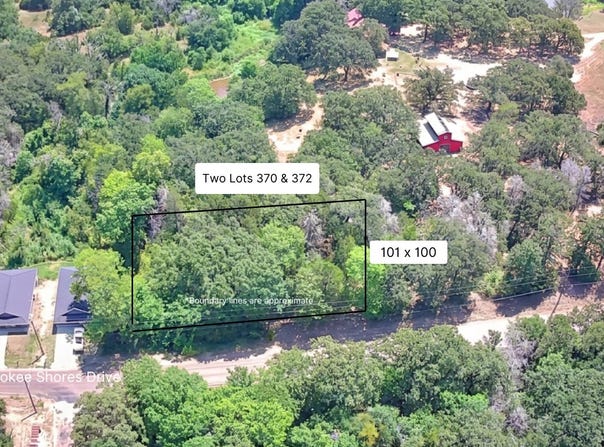 372 N Cherokee Shores Drive, Mabank, TX 75156