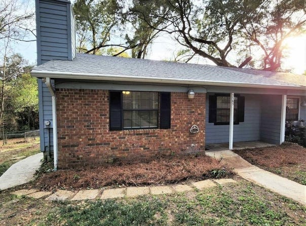 2585 Panther Creek Road, Tallahassee, FL 32308