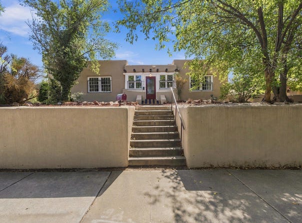 1812 Silver Avenue SE, Albuquerque, NM 87106