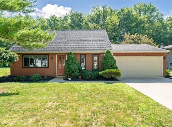 319 N Prospect Street, Oberlin, OH 44074