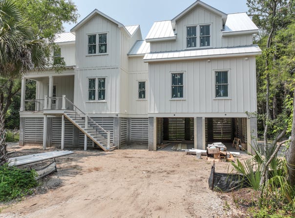18 Wills Way, Isle of Palms, SC 29451