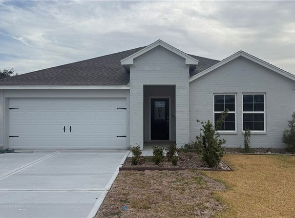 154 Kokomo Drive, Rockport, TX 78382