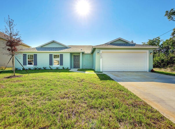 6512 NW Chugwater Circle, Port Saint Lucie, FL 34983