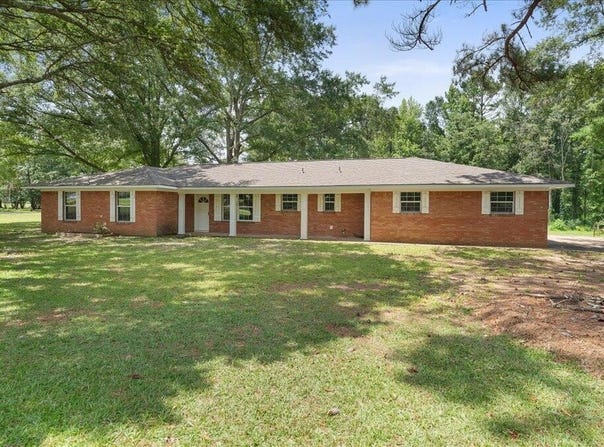 1172 Rockett Drive, Jackson, MS 39212