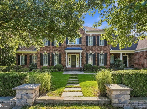 3 ROSSITER Circle, NEW HOPE, PA 18938