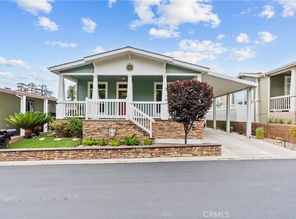 15455 Glenoaks, Sylmar, CA 91342