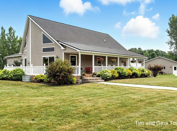 12337 Plantation Court, Belding, MI 48809