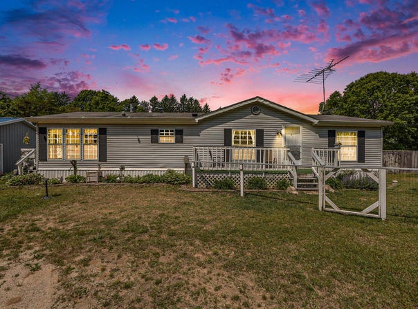 20920 68th Street, South Haven, MI 49090