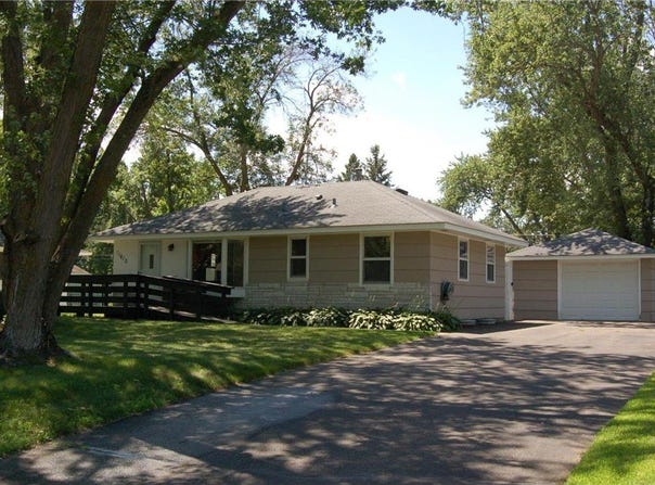 11610 Norway Street NW, Coon Rapids, MN 55448