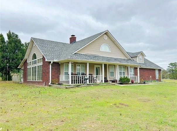 15085 Box Elder Road, Okmulgee, OK 74447