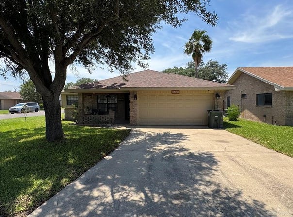 2301 Wisteria Avenue, Mission, TX 78574