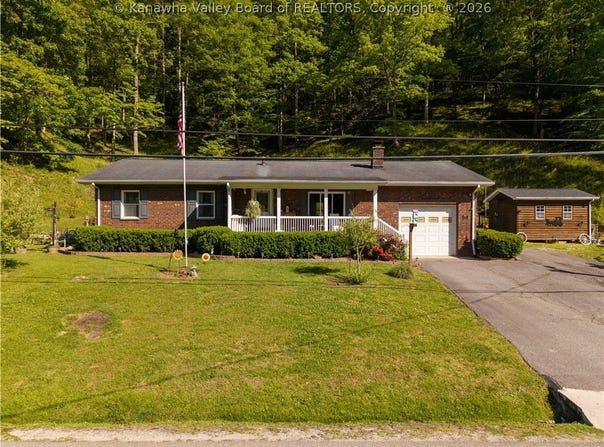 17413 Daniel Boone Parkway, Peytona, WV 25154
