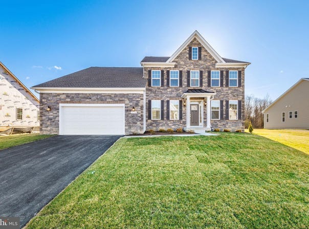 870 BROOKFIELD DRIVE, DOVER, DE 19901