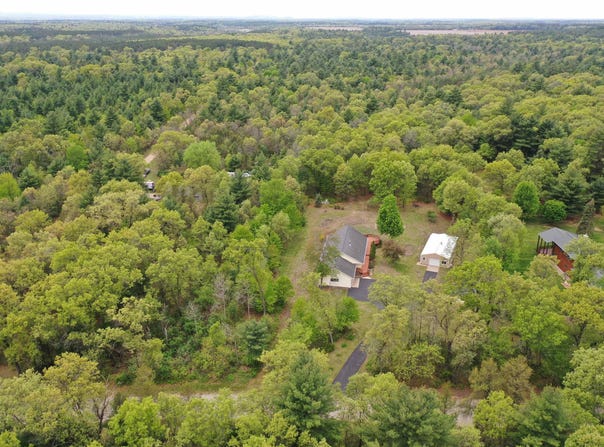 3395 8th Ave, Wisconsin Dells, WI 53965