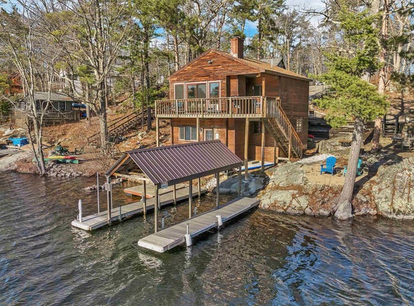 122 Toltec Point Road, Moultonborough, NH 03254