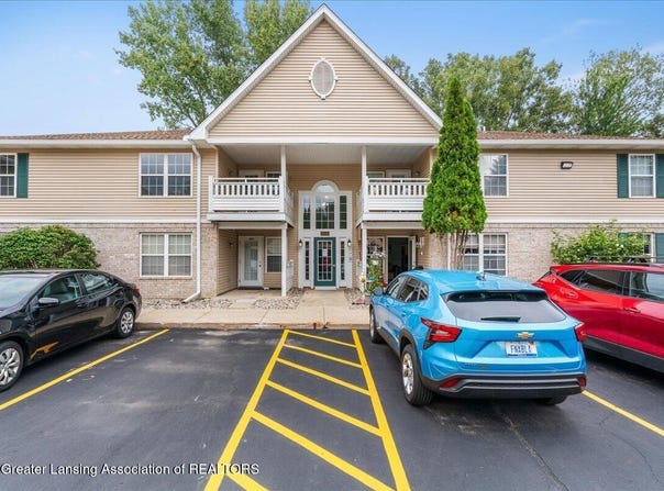 4460 Cricket Ridge Drive, Holt, MI 48842