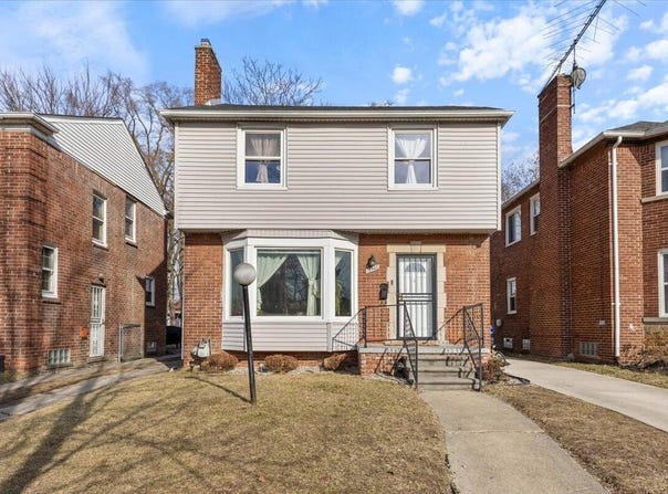 18446 Hartwell Street, Detroit, MI 48235