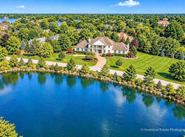 7 Willow Bay Drive, South Barrington, IL 60010
