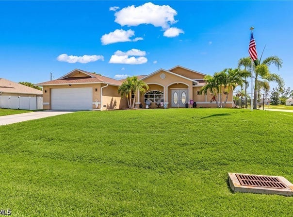 3415 SW 12th Avenue, Cape Coral, FL 33914