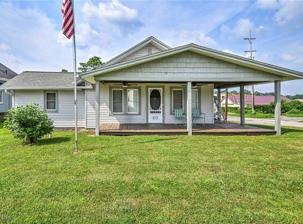 821 Cleveland Road, Ravenna, OH 44266