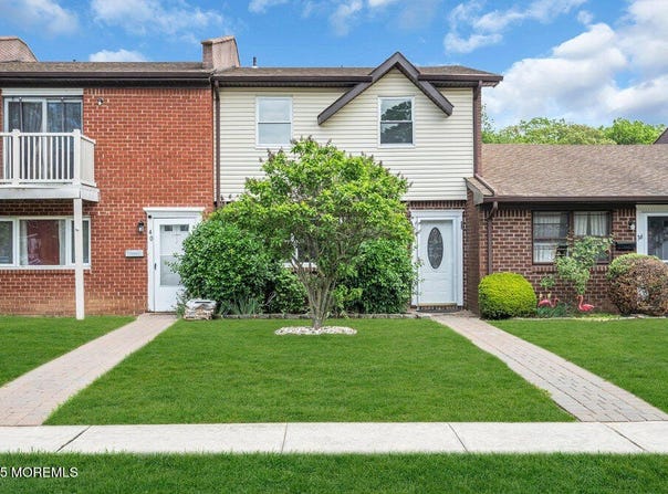 38 Adriana Court, Brick, NJ 08724