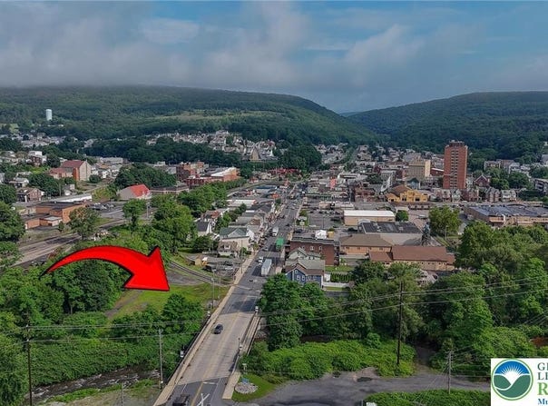 240 Center Street, Tamaqua Boro, PA 18252