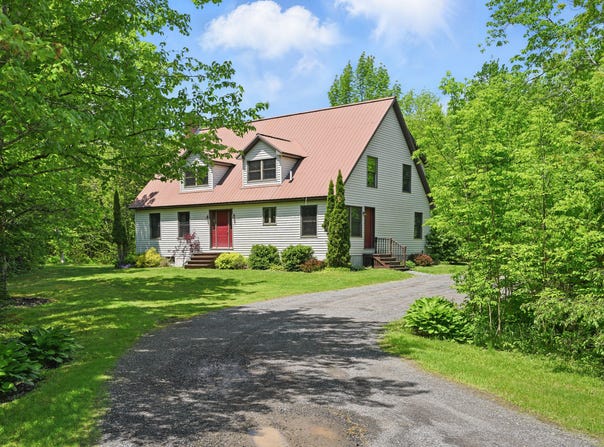 37 Achorn Lane, China, ME 04358