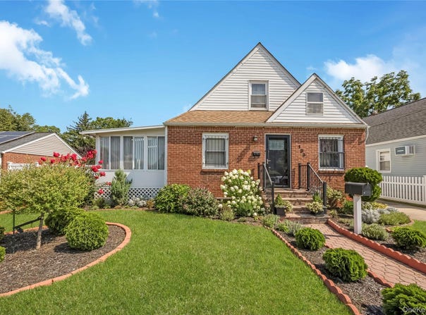 133 Booth Street, Hempstead, NY 11550