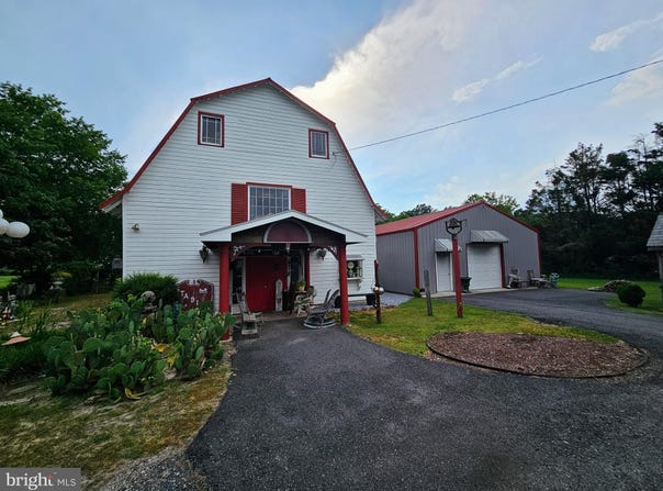 10917 DELAWARE AVENUE, LAUREL, DE 19956