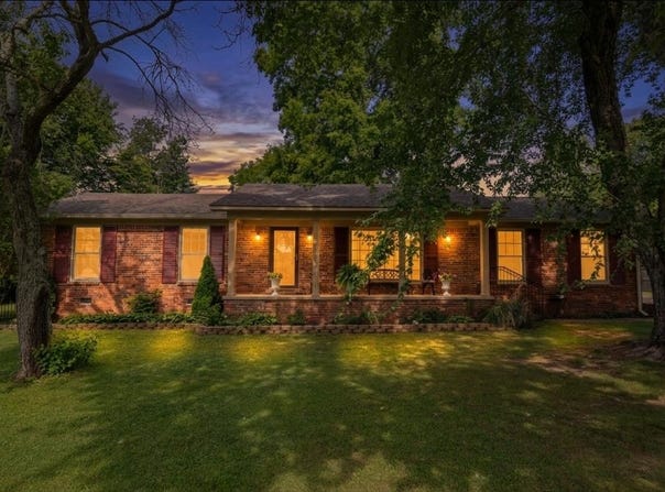 409 Mauldin Ave, Florence, AL 35634
