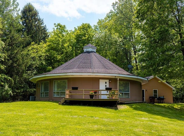 516 Mcintosh Drive, Howard, OH 43028