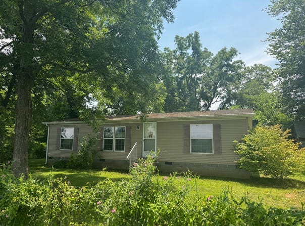 605 Twelfth St, Grandview, IN 47615