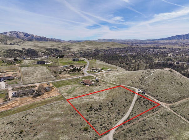 Sycamore Drive, Tehachapi, CA 93561