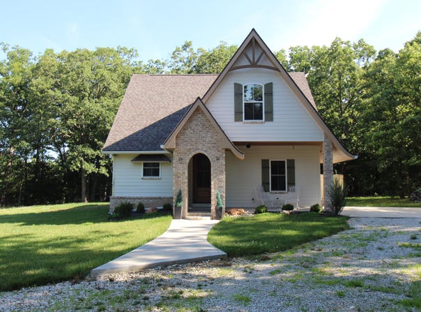 10 Lookout Trail, Fair Grove, MO 65648
