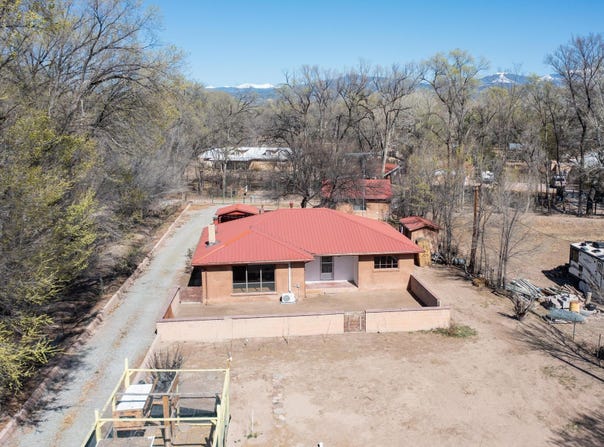21 Bouquet Lane, Santa Fe, NM 87506