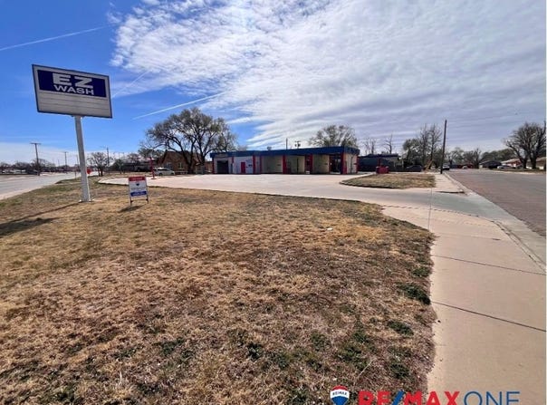 1114 Bancroft Street, Garden City, KS 67846