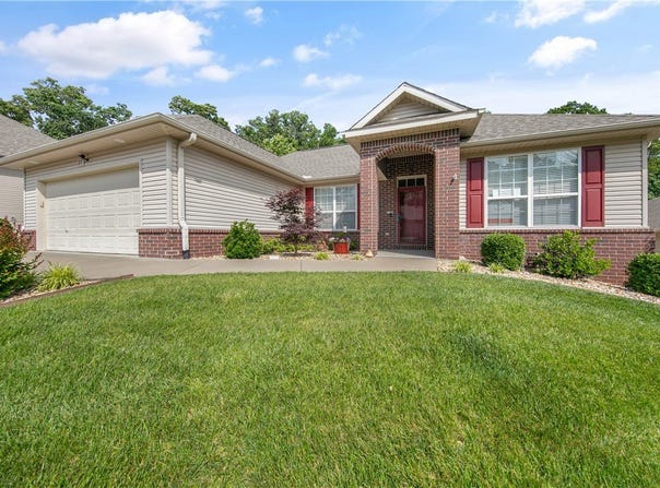 23 Parkridge Drive, Bella Vista, AR 72715