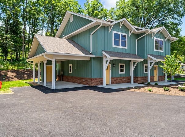 259 N Church St, Marion, VA 24354