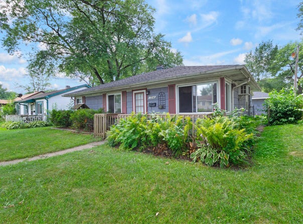 7914 Delmar Avenue, Hammond, IN 46324