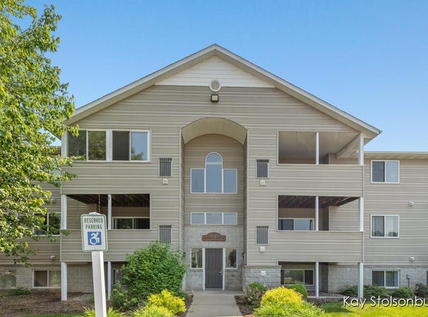 8508 S Jasonville Court SE, Caledonia, MI 49316