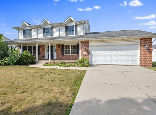 1741 E 106th Place, Crown Point, IN 46307