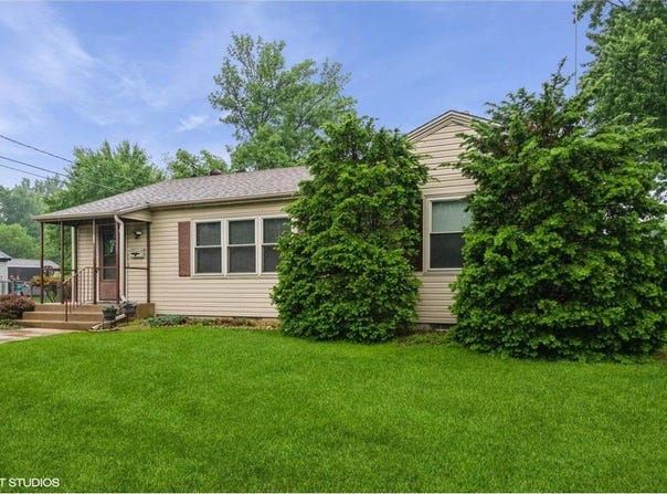 718 Atwood Street S, Shakopee, MN 55379